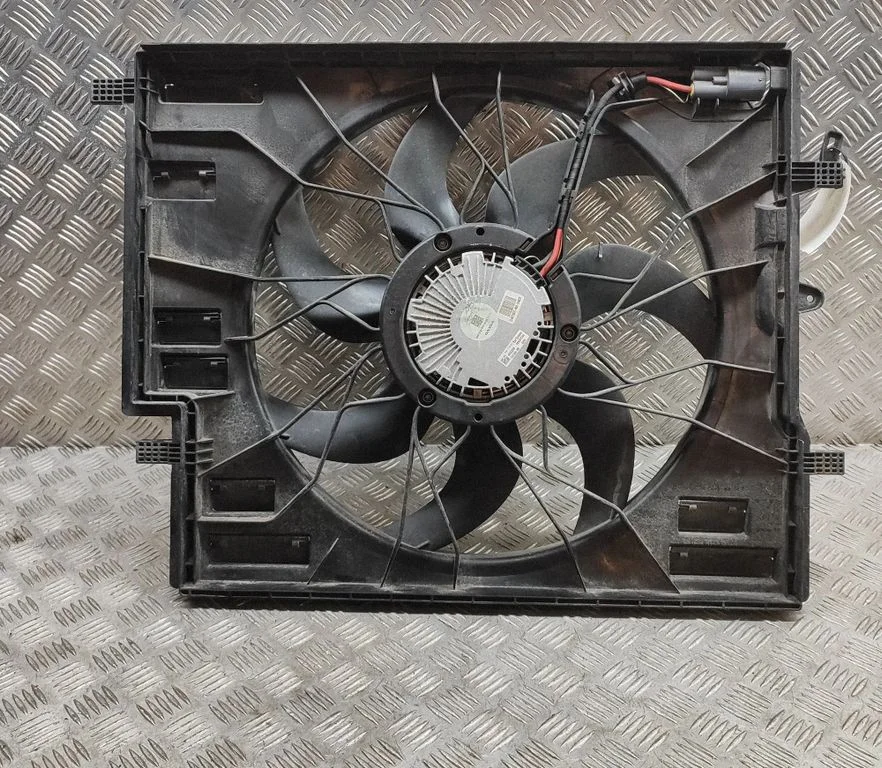 Radiator cooling fan shroud 0460810240
