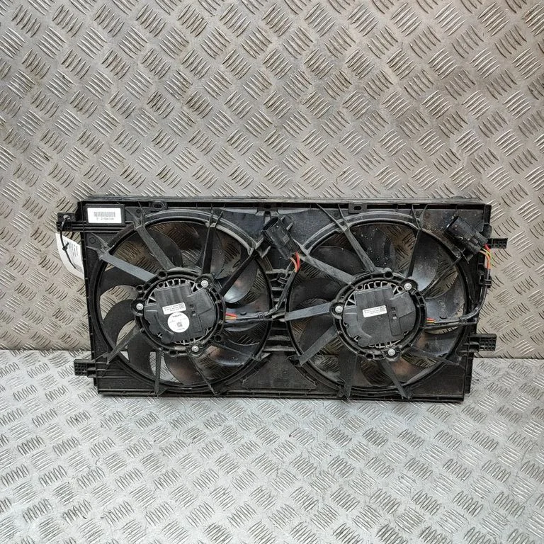Radiator cooling fan shroud 31686169