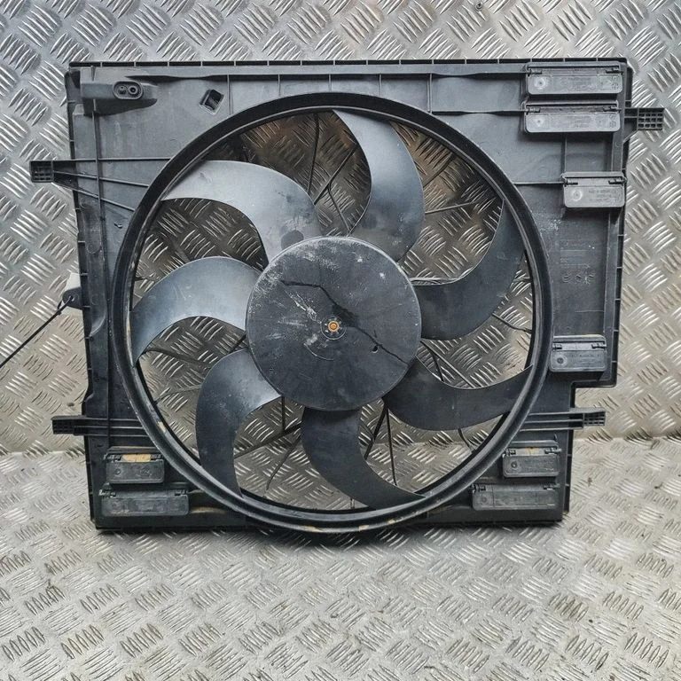 Radiaatori ventilaatori difuusor 31338305