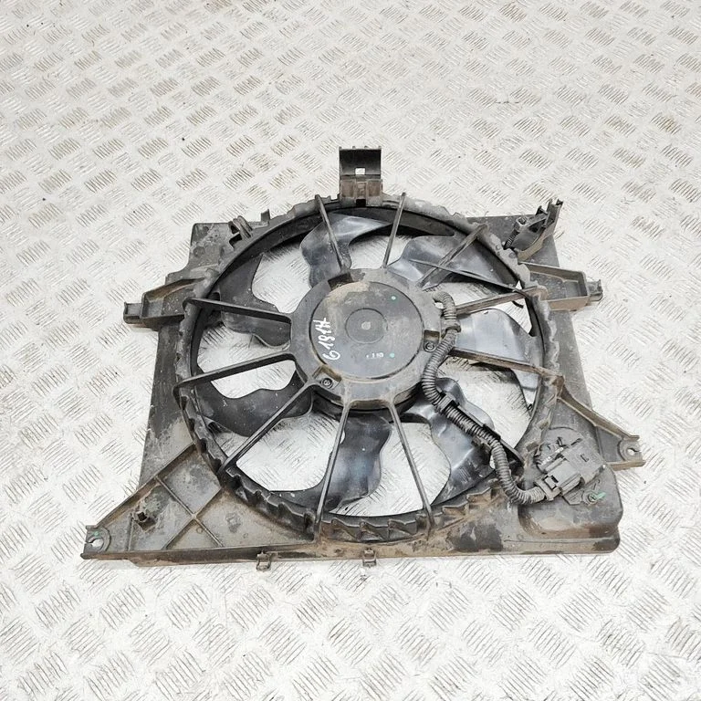 Radiator cooling fan shroud – Hyundai i30 (2013-2016)