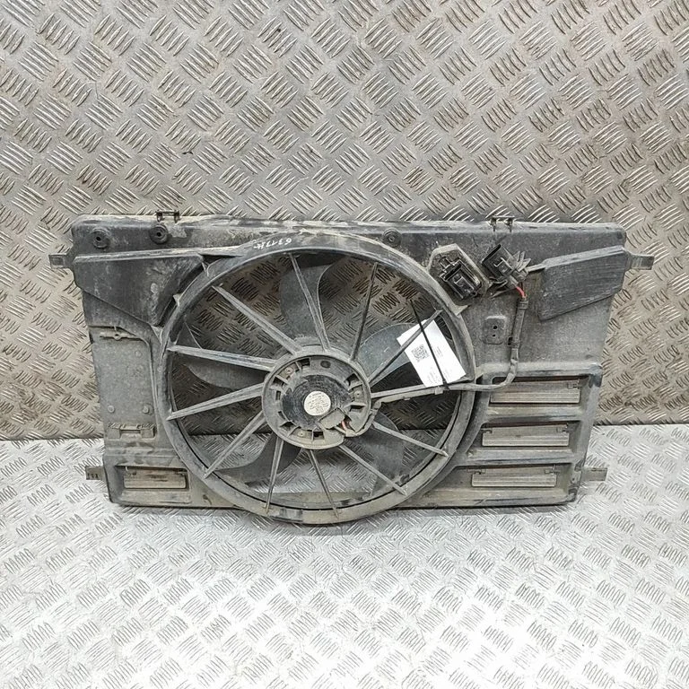 Radiatora ventilatora difuzors 01303085311