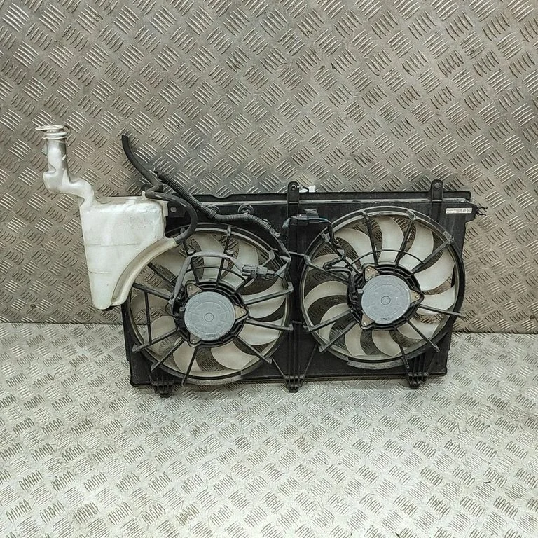 Radiaatori ventilaatori difuusor 487B212C