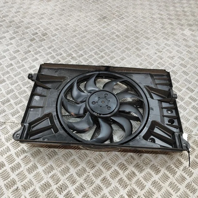 Radiaatori ventilaatori difuusor EV39015600
