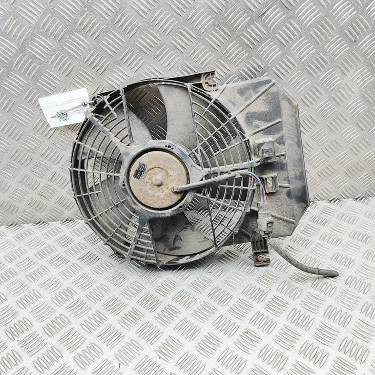 Radiaatori ventilaatori difuusor 8821008120 – SsangYong Rexton I (2001-2017)