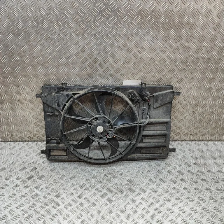 Radiator cooling fan shroud 0130308504