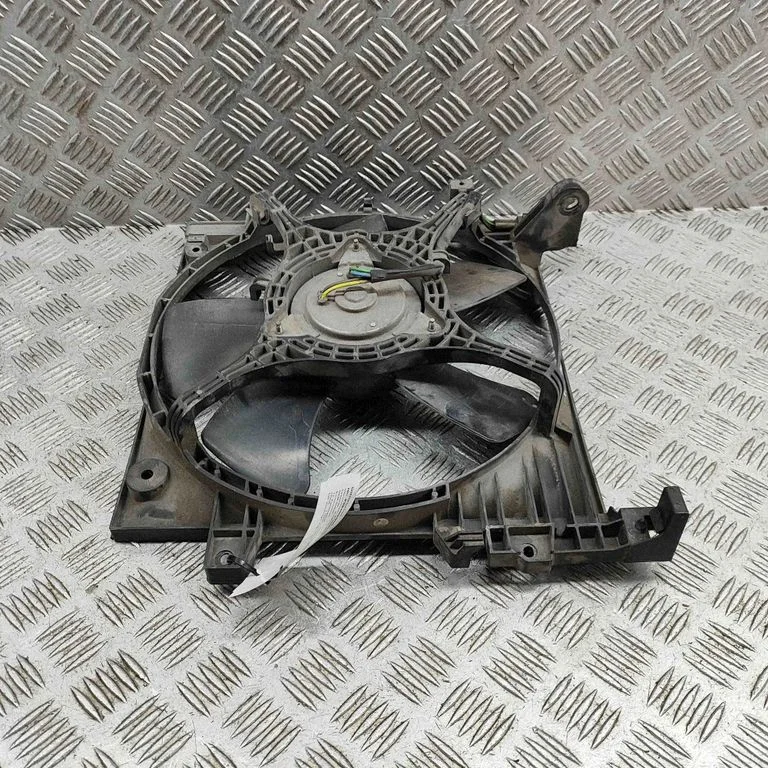 Radiatora ventilatora difuzors 45121FG000