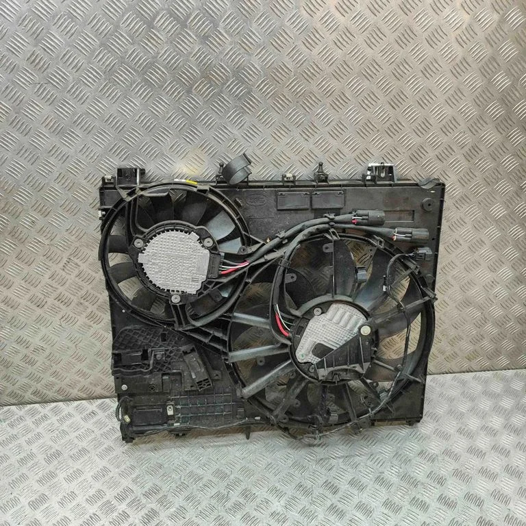 Radiator cooling fan shroud FPLA8A586AA