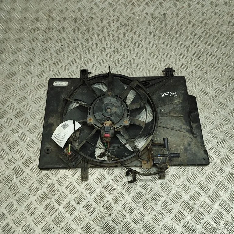 Radiator cooling fan shroud – Ford Fiesta ST (2013-2017)