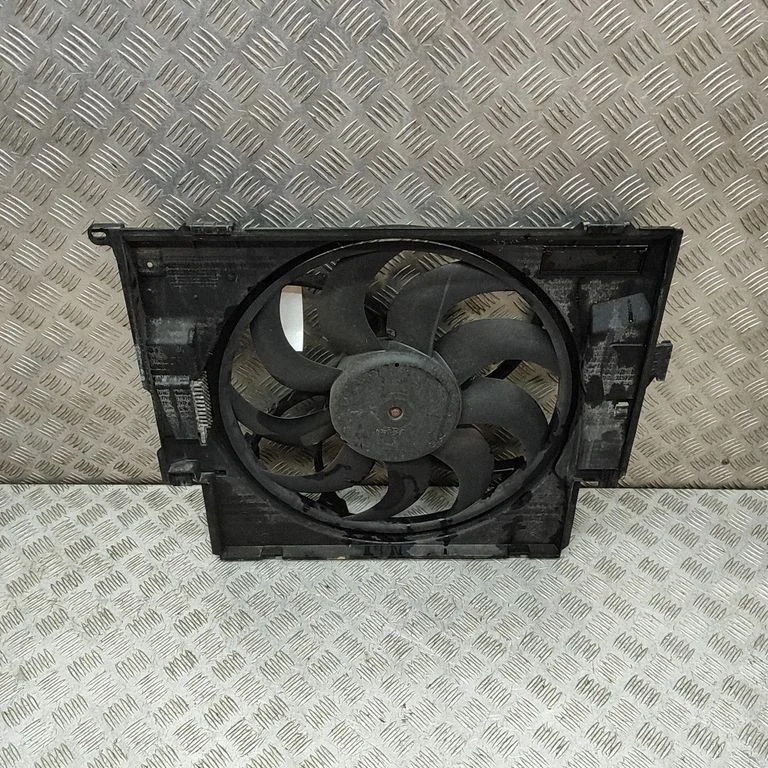 Radiatora ventilatora difuzors – BMW 3. sērija F30 F35 F31 (2012-2018)