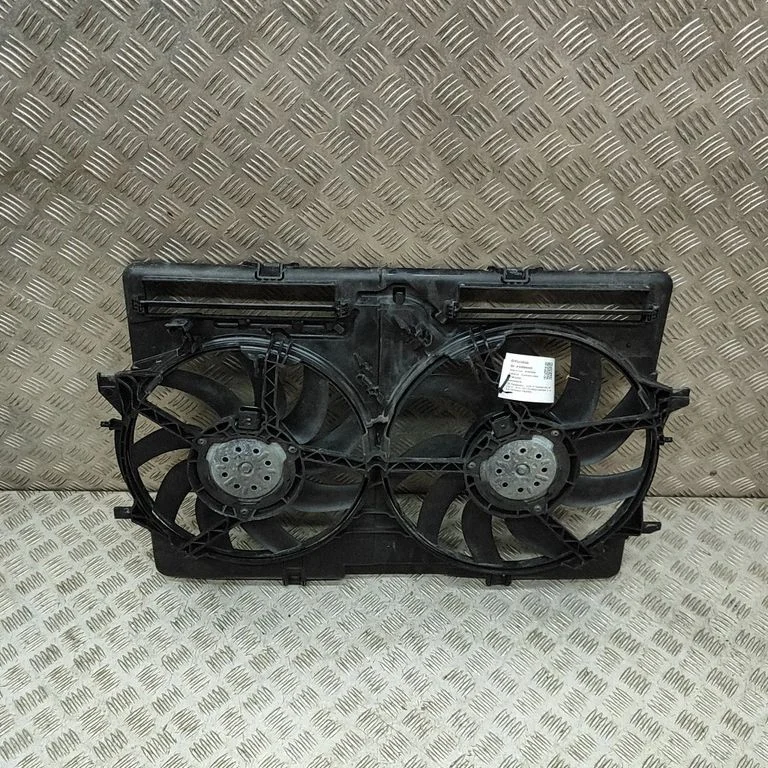 Radiator cooling fan shroud X7236003
