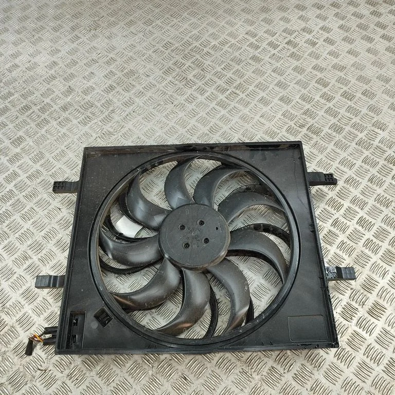 Radiatora ventilatora difuzors 1EA121203C