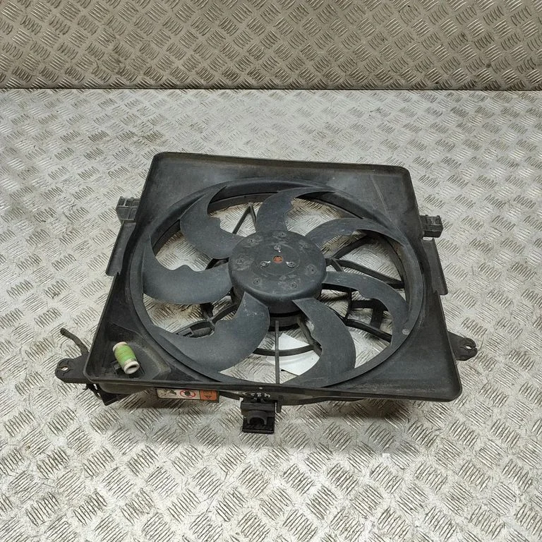 Radiaatori ventilaatori difuusor – Hyundai i40 (2011-)