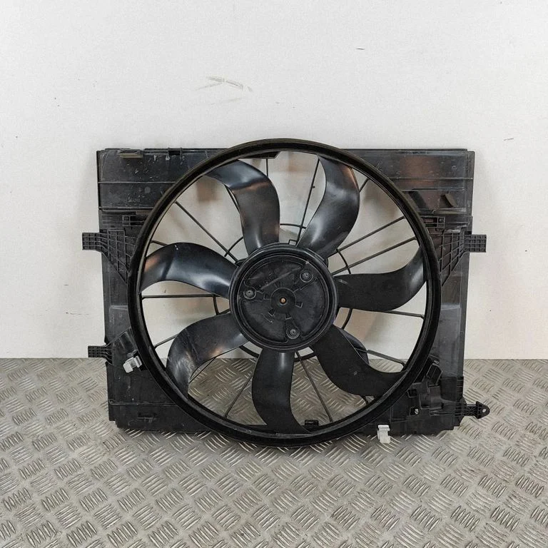 Radiaatori ventilaatori difuusor 0130707484
