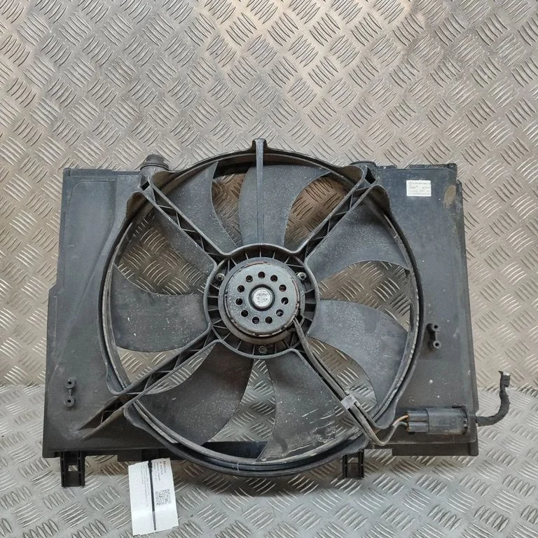 Radiator cooling fan shroud – Mercedes-Benz CLK-Class A208 C208 (1997-2002)