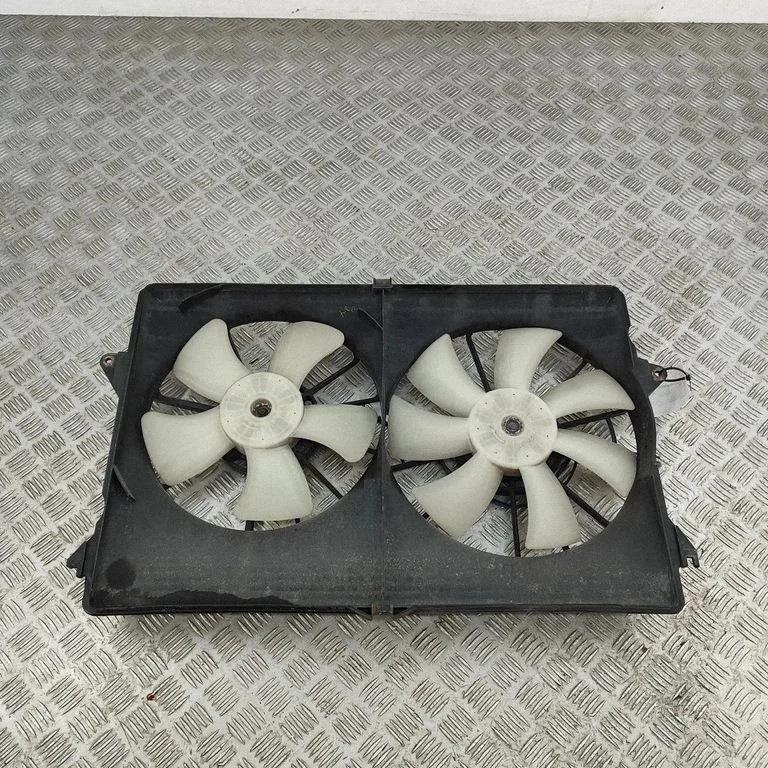 Radiatora ventilatora difuzors 5102428AA