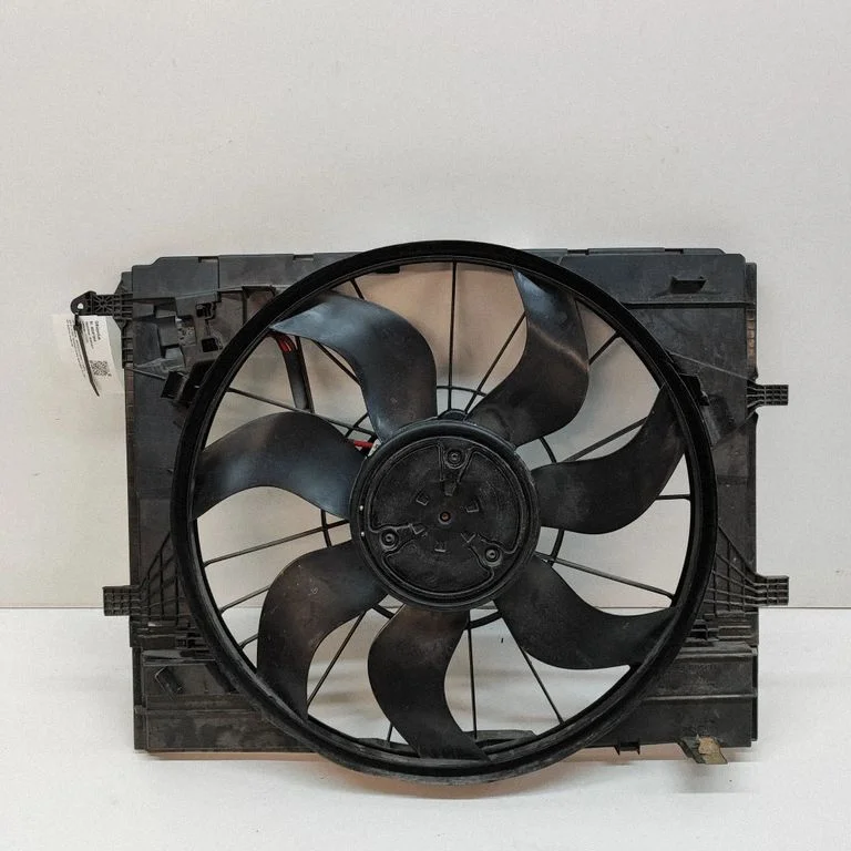 Radiaatori ventilaatori difuusor 0130707483