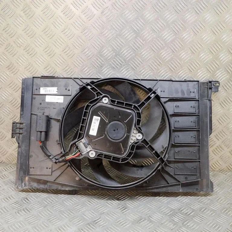 Radiaatori ventilaatori difuusor – BMW i3 (2013-)