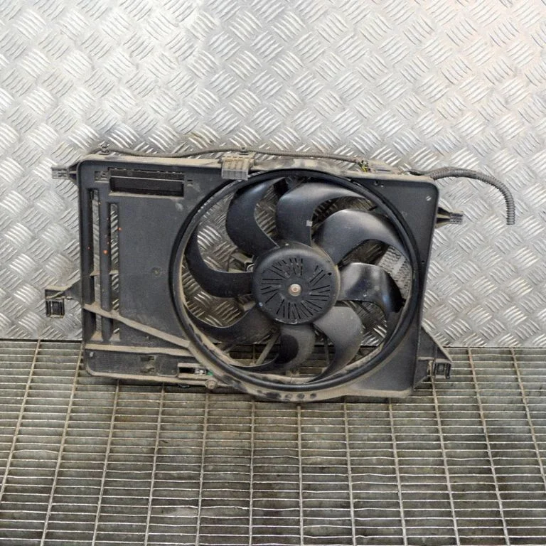 Radiatora ventilatora difuzors BV67140361AA