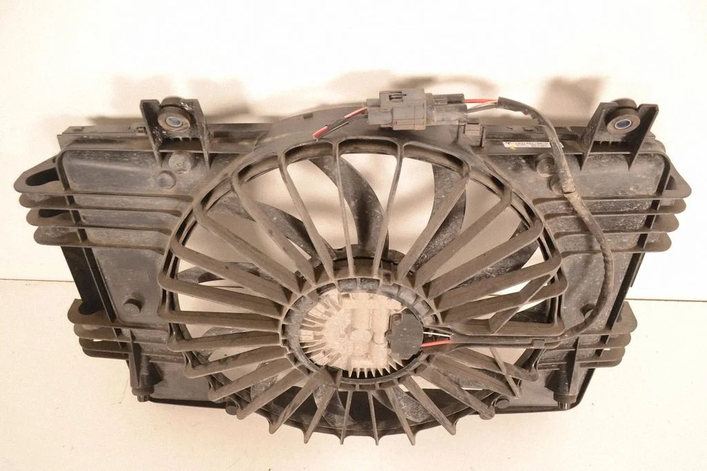 Radiator cooling fan shroud 104850000F