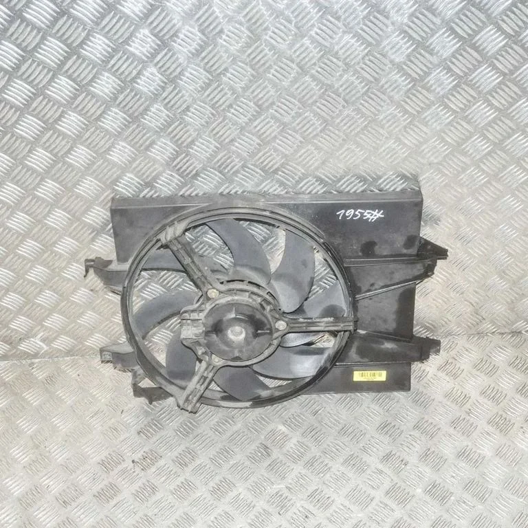 Radiator cooling fan shroud 4S6H8C607BA – Ford Fusion (2002-2005)