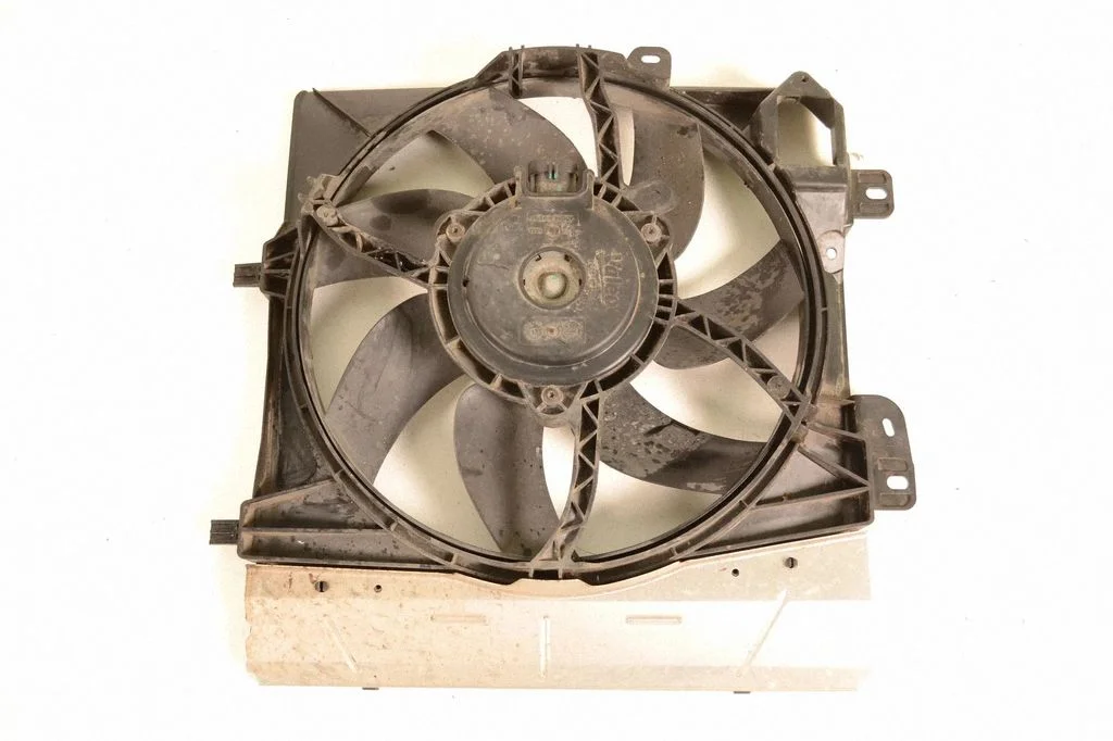 Radiatora ventilatora difuzors – Peugeot 2008 I (2013-2019)