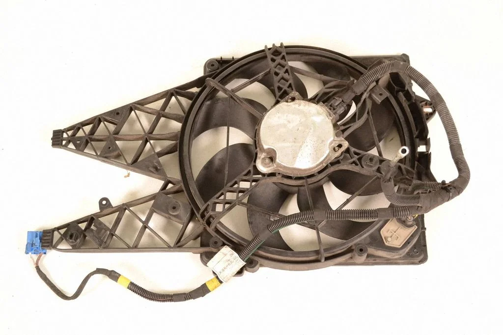 Radiatora ventilatora difuzors
