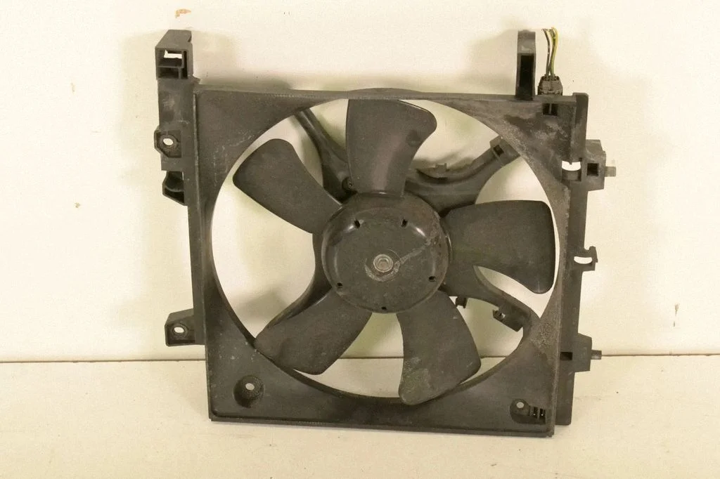 Radiator cooling fan shroud – Subaru Outback (2007-2009)