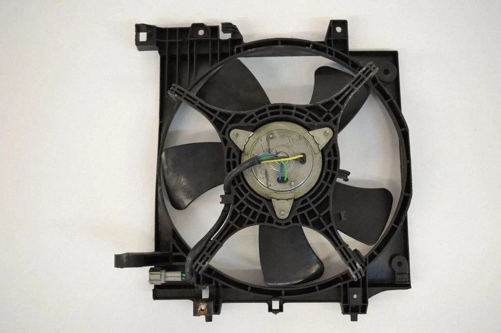 Radiaatori ventilaatori difuusor – Subaru Impreza II (2006-2007)