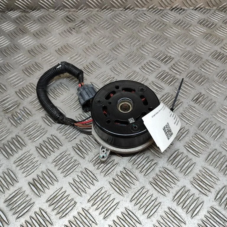 Elektriskais radiatora ventilators LX108001T19