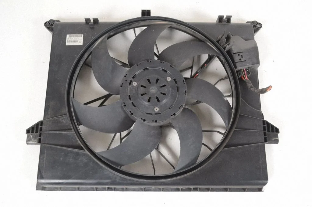 Radiaatori ventilaatori difuusor – Mercedes-Benz ML-klass W164 (2005-2011)