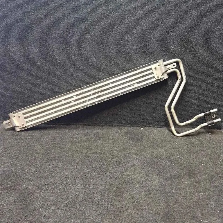 Ātrumkārbas eļļas radiators – Audi A8 S8 D4 4H (2010-2016)