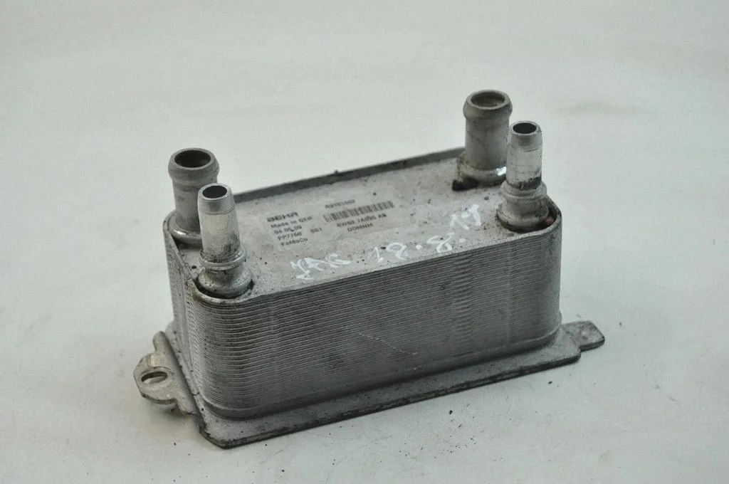 Ātrumkārbas eļļas radiators – Jaguar XF X250 (2007-2015)