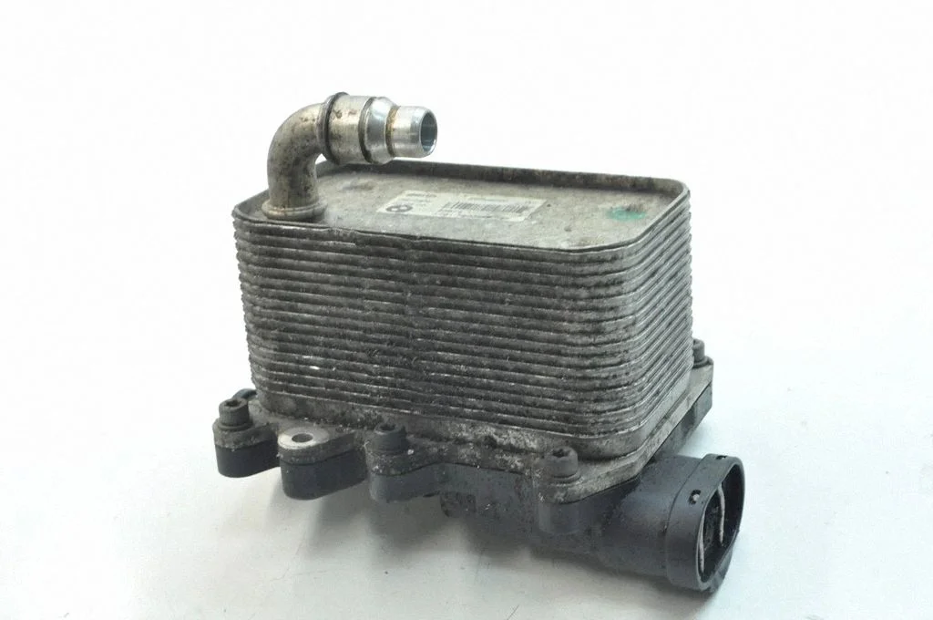 Transmission/gearbox oil cooler – BMW 5 Series E60 E61 (2004-2010)