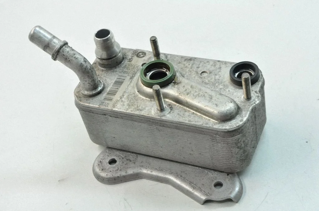 Transmission/gearbox oil cooler – BMW 7 Series F01 F02 F03 F04 (2008-2016)