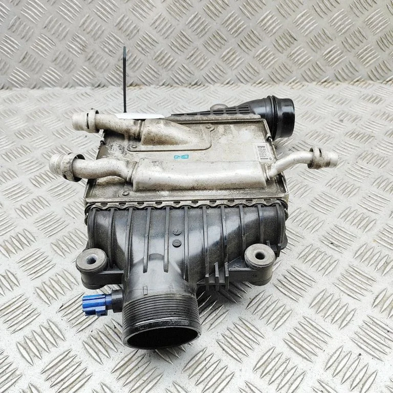 Starpdzesētāja (interkūlera) radiators GX736K775AC