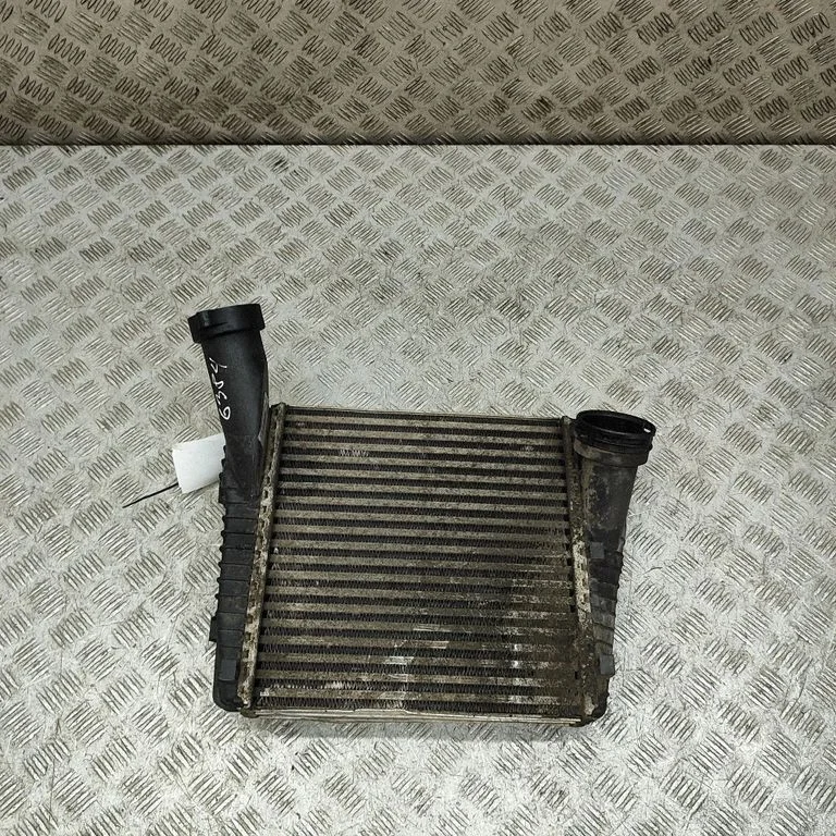 Intercooler radiator 7L6145803