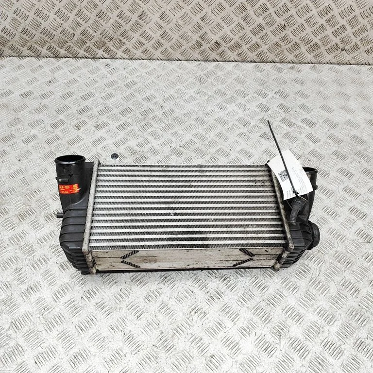 Starpdzesētāja (interkūlera) radiators – Hyundai Santa Fe (2018-)