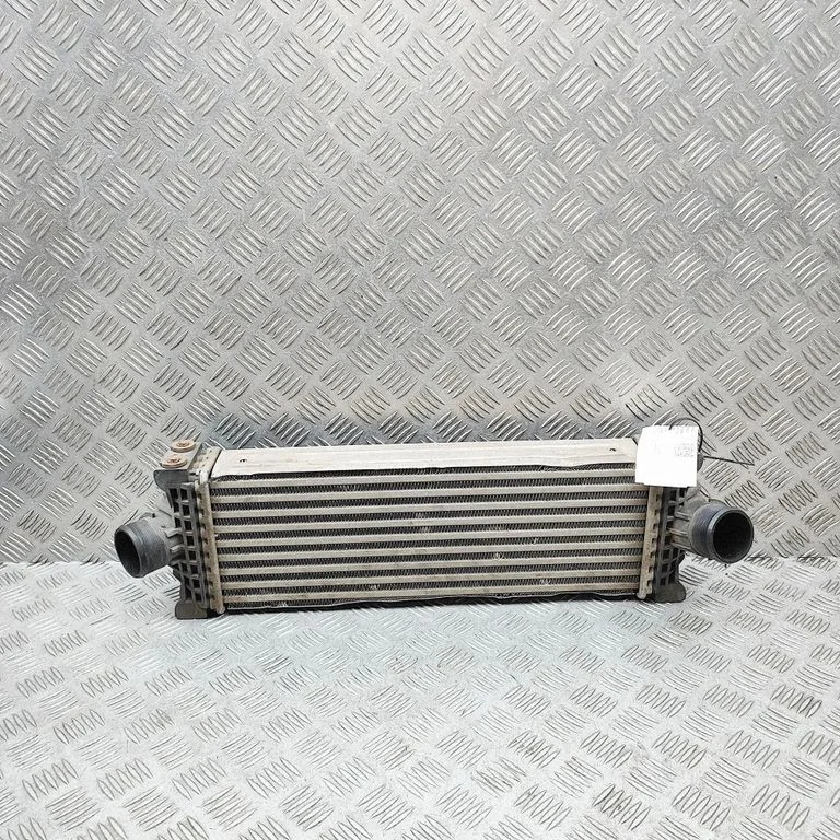 Starpdzesētāja (interkūlera) radiators GK216K775AE