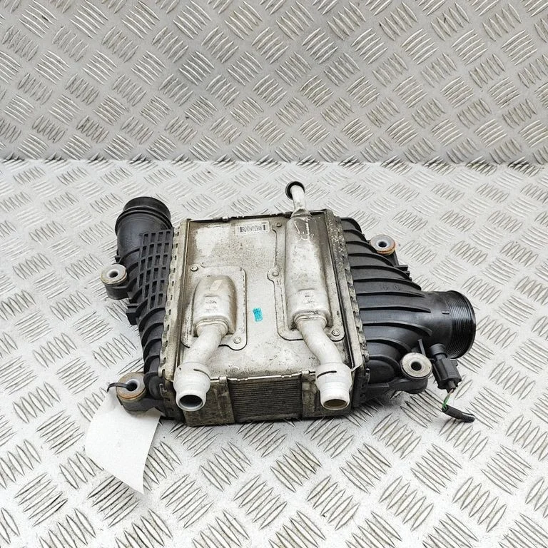 Starpdzesētāja (interkūlera) radiators – Jaguar F-Pace (2016-)