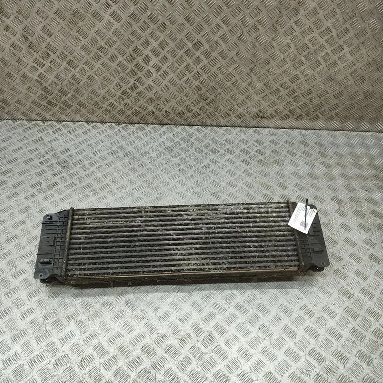 Vahejahuti radiaator A9075011600