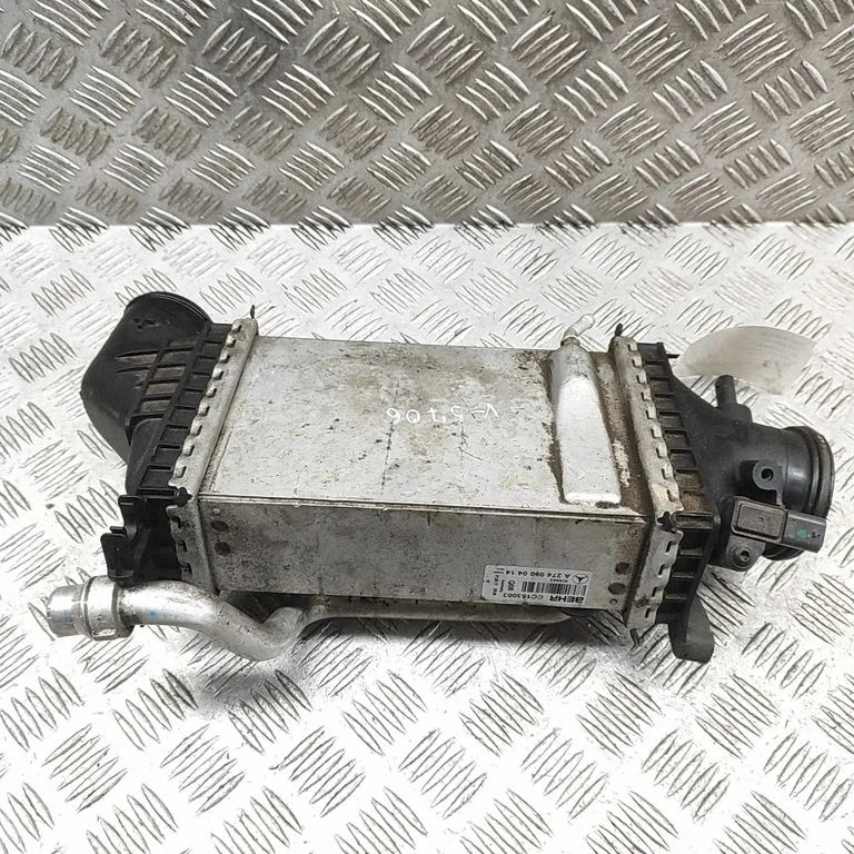 Starpdzesētāja (interkūlera) radiators CC153003