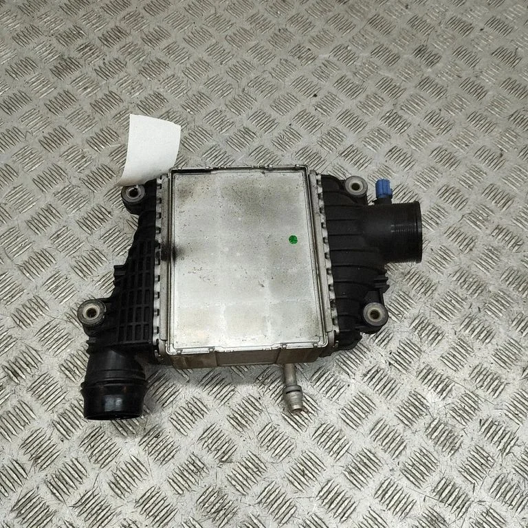 Vahejahuti radiaator GX736K775AE