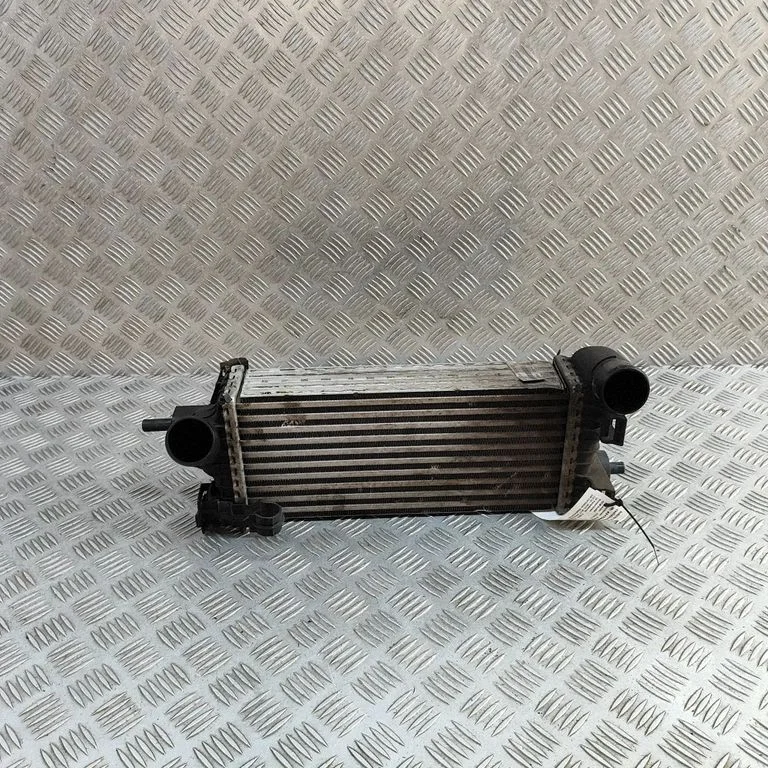 Intercooler CV619L440VD