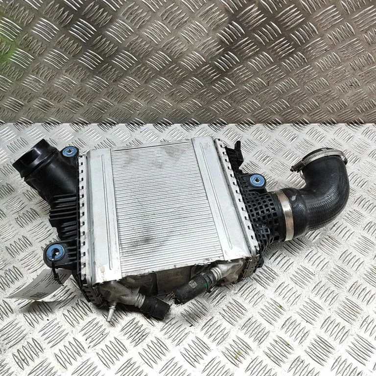 Starpdzesētāja (interkūlera) radiators 982145621C – Porsche 718 Cayman 982 982c (2016-)