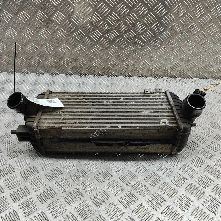 Starpdzesētāja (interkūlera) radiators – Hyundai i40 (2011-)