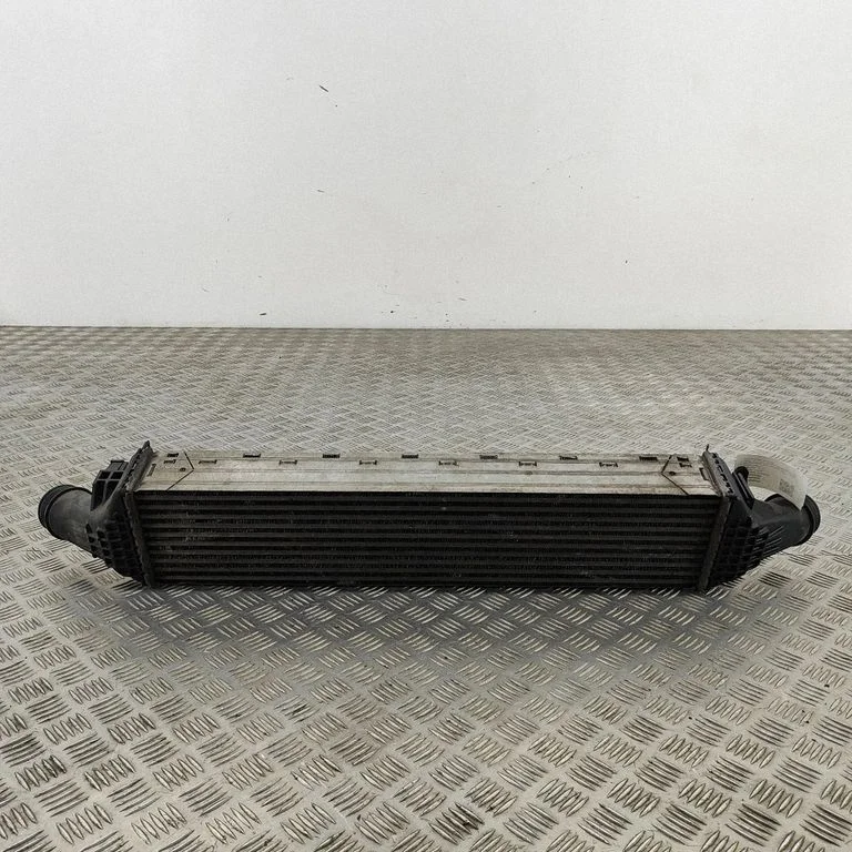 Starpdzesētāja (interkūlera) radiators 4G0094A