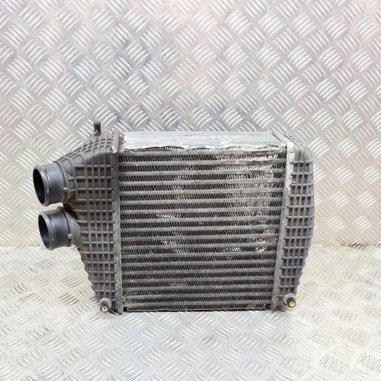 Starpdzesētāja (interkūlera) radiators 670009834