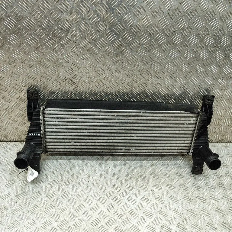 Starpdzesētāja (interkūlera) radiators EB3G9L440DB