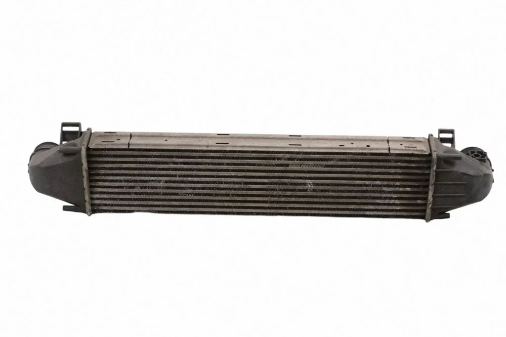 Vahejahuti radiaator – Volvo XC60 (2009-2013)
