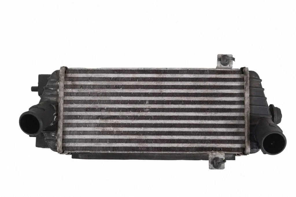 Starpdzesētāja (interkūlera) radiators – Hyundai Tucson TL (2015-)